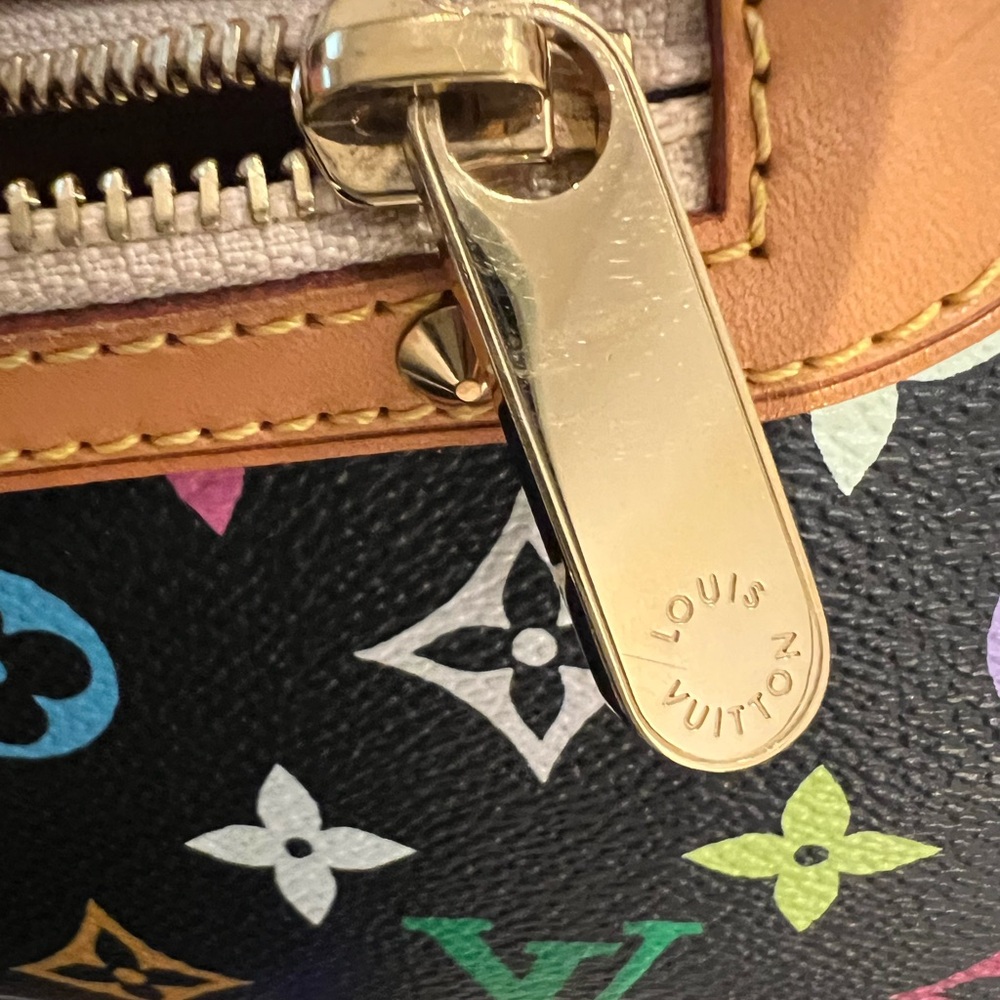 Louis Vuitton Merakami. Delicious Condition! - Picture 9 of 14